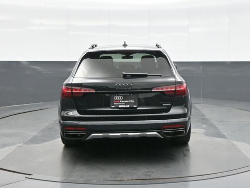 2024 Audi A4 allroad Prestige 45 TFSI quattro S tronic