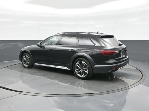 2024 Audi A4 allroad Prestige 45 TFSI quattro S tronic