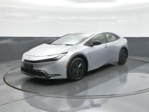 Cutting Edge 2024 Toyota Prius LE