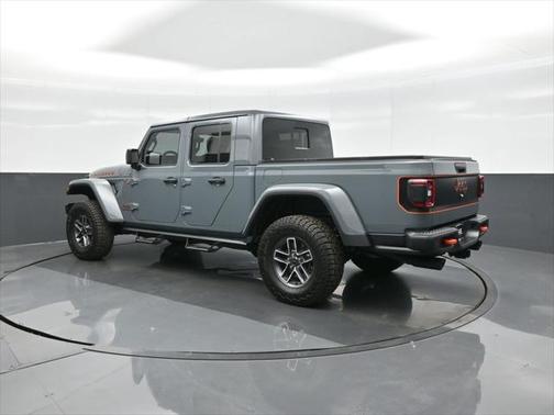 2025 Jeep Gladiator Mojave X