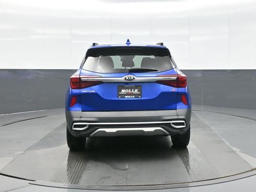 2021 Kia Seltos S