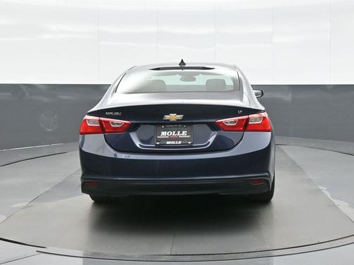 2016 Chevrolet Malibu 1LT