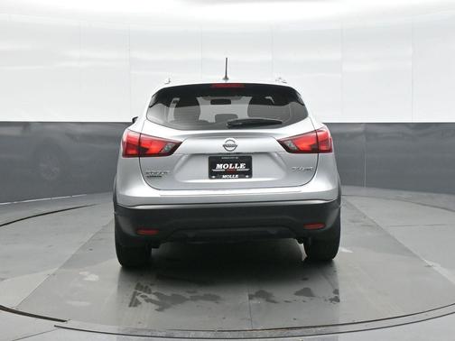 2017 Nissan Rogue Sport SV