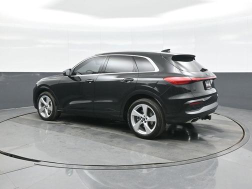 2025 Audi Q5 Prestige TFSI quattro S tronic