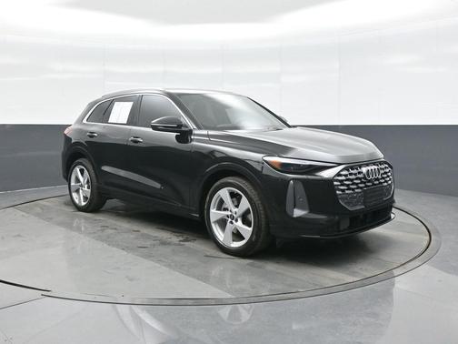 2025 Audi Q5 Prestige TFSI quattro S tronic