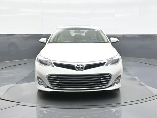 Blizzard Pearl 2013 Toyota Avalon Limited
