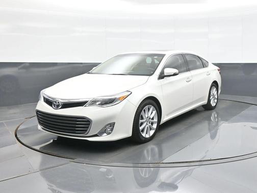 Blizzard Pearl 2013 Toyota Avalon Limited