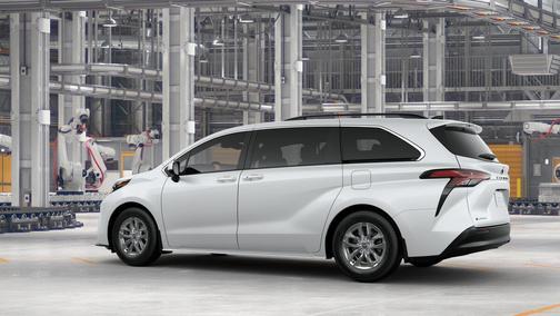 2025 Toyota Sienna XLE 7 Passenger