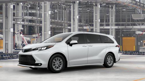 2025 Toyota Sienna XLE 7 Passenger