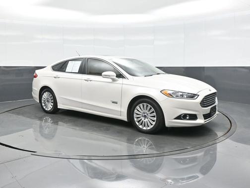2014 Ford Fusion Energi SE Luxury