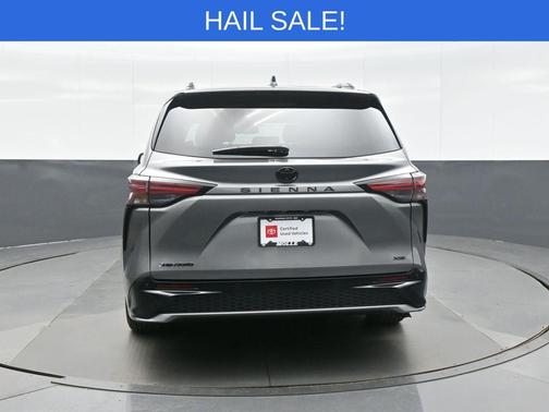 2026 Toyota Sienna XSE 7 Passenger