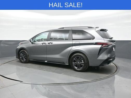 2026 Toyota Sienna XSE 7 Passenger