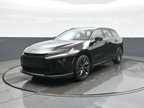 2025 Toyota Crown Signia Limited