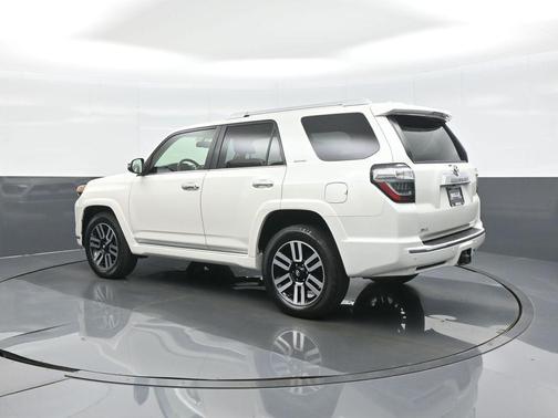 Blizzard Pearl 2015 Toyota 4Runner Limited
