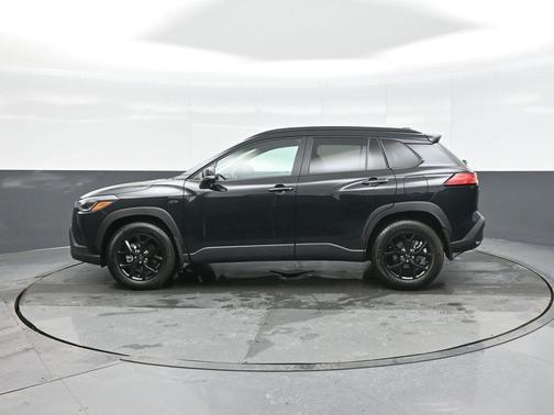 2025 Toyota Corolla Cross LE