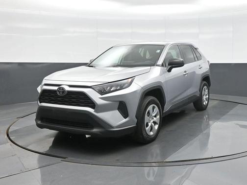 Silver Sky Metallic 2022 Toyota RAV4 LE
