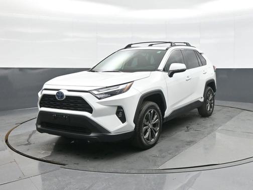 2024 Toyota RAV4 Hybrid XLE Premium