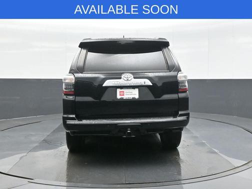 Midnight Black Metallic 2017 Toyota 4Runner Limited