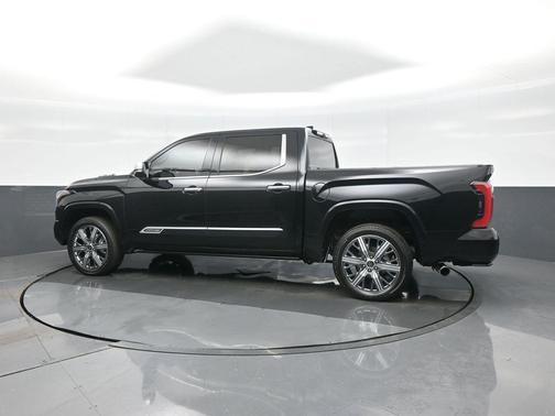 2024 Toyota Tundra Hybrid Capstone