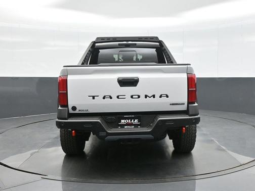 2025 Toyota Tacoma Hybrid Trailhunter