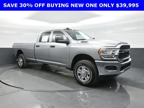 2024 RAM 2500 Tradesman Crew Cab 4x4 8' Box