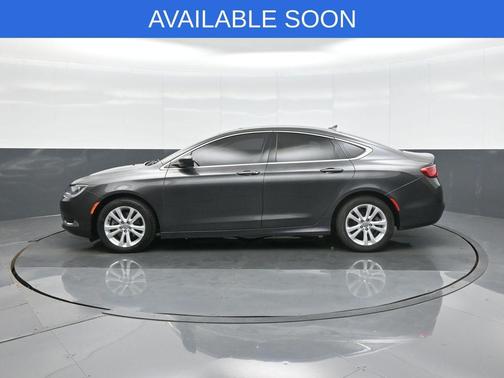 Granite Crystal Metallic Clearcoat 2016 Chrysler 200 Limited