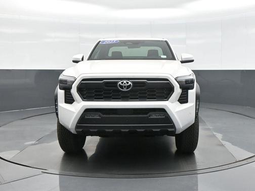 2025 Toyota Tacoma TRD PreRunner 4WD