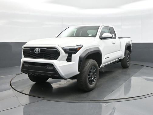 2025 Toyota Tacoma TRD PreRunner 4WD