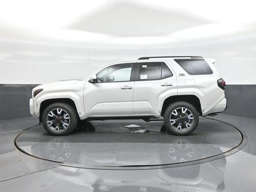 Wind Chill Pearl 2026 Toyota 4Runner TRD Sport Premium