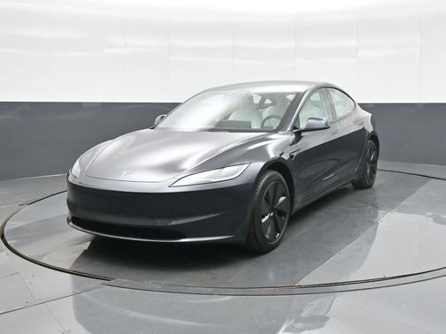 Diamond Black 2025 Tesla Model 3 Long Range