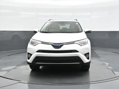 2017 Toyota RAV4 Hybrid XLE