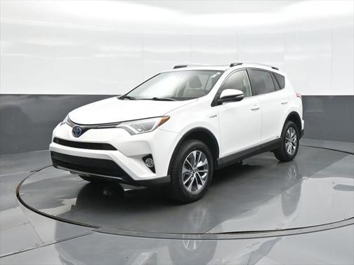 2017 Toyota RAV4 Hybrid XLE