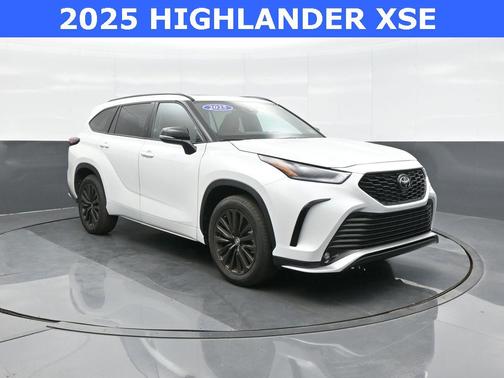 2025 Toyota Highlander XSE