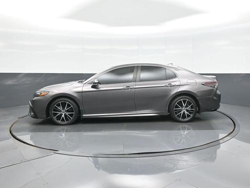 Predawn Gray Mica 2023 Toyota Camry SE