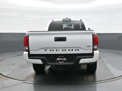 2018 Toyota Tacoma TRD Sport