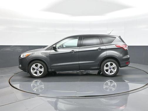 Magnetic 2016 Ford Escape SE