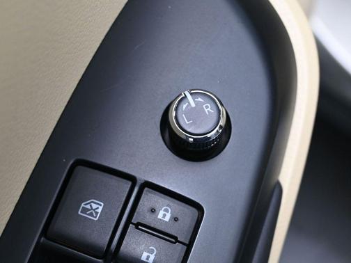 2014 Toyota Highlander Limited Platinum