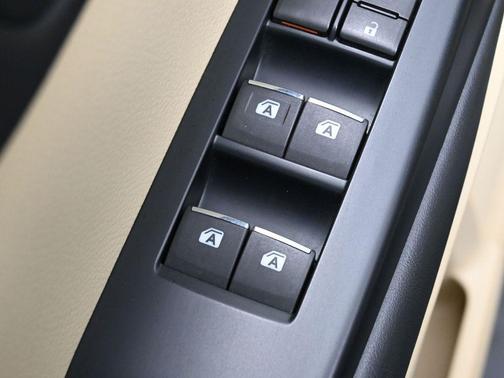 2014 Toyota Highlander Limited Platinum