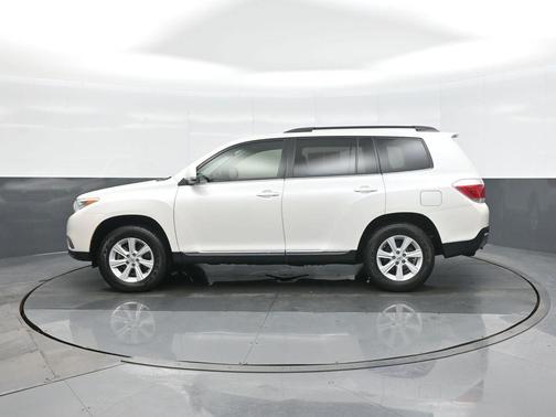 2013 Toyota Highlander SE