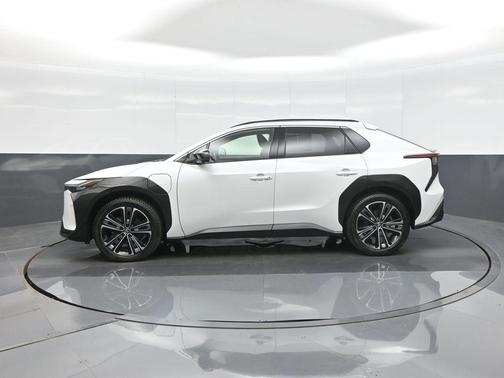 Wind Chill Pearl 2023 Toyota bZ4X Limited