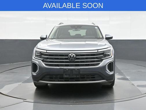 Platinum Gray Metallic 2024 Volkswagen Atlas 2.0T SE w/Technology 4MOTION