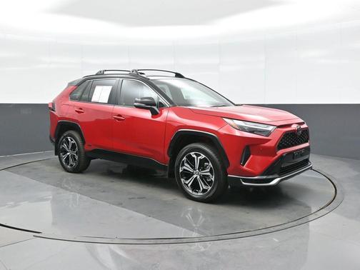 2025 Toyota RAV4 Hybrid SE