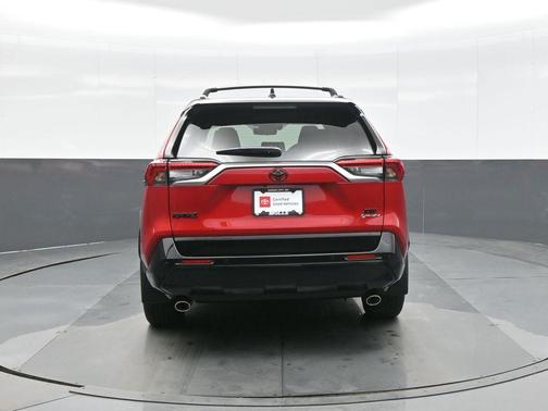 2025 Toyota RAV4 Hybrid SE