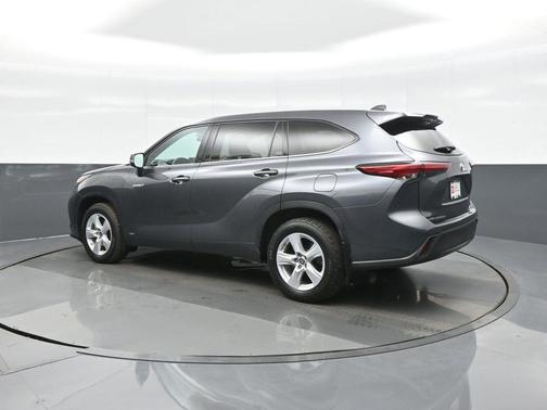 2021 Toyota Highlander Hybrid LE