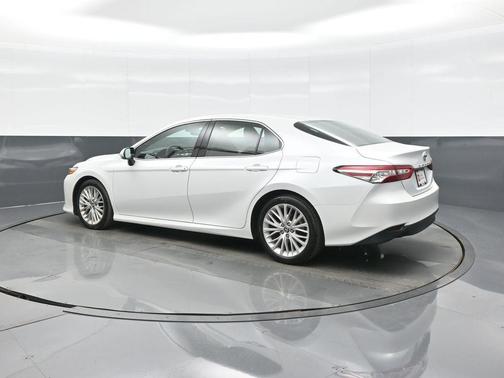 2018 Toyota Camry XLE