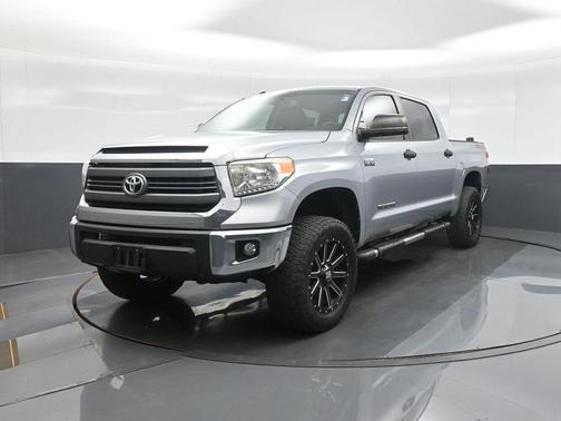 Silver Sky Metallic 2014 Toyota Tundra SR5