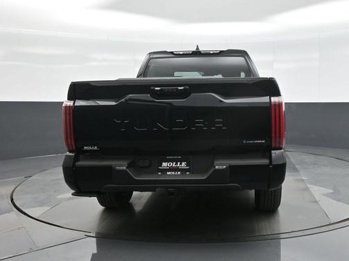 2026 Toyota Tundra Hybrid Platinum