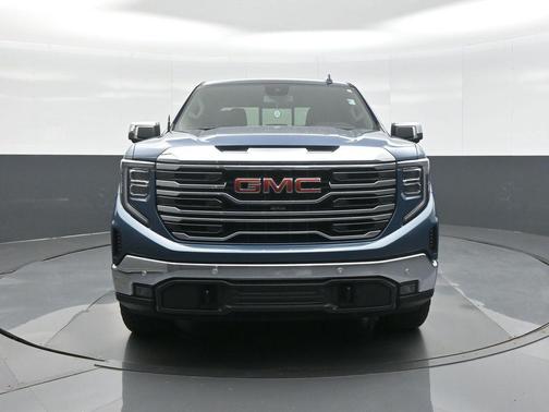 Downpour Metallic 2024 GMC Sierra 1500 SLT