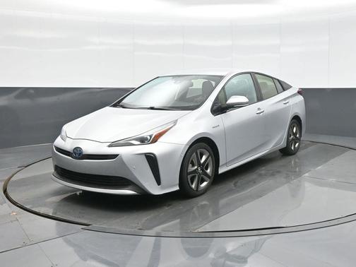2020 Toyota Prius XLE