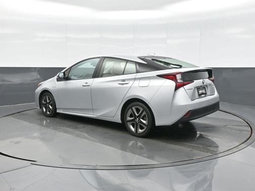 2020 Toyota Prius XLE